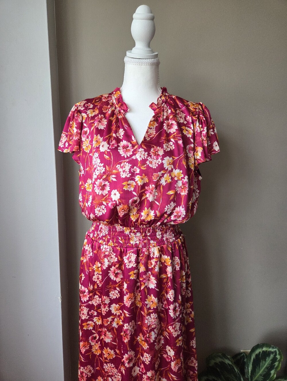 CeCe Pink Floral Smocked Waist Midi Dress Flutter Sleeve Size M - Picture 3 of 6